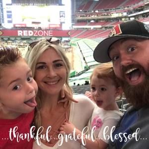 Meet your Posher, Gia